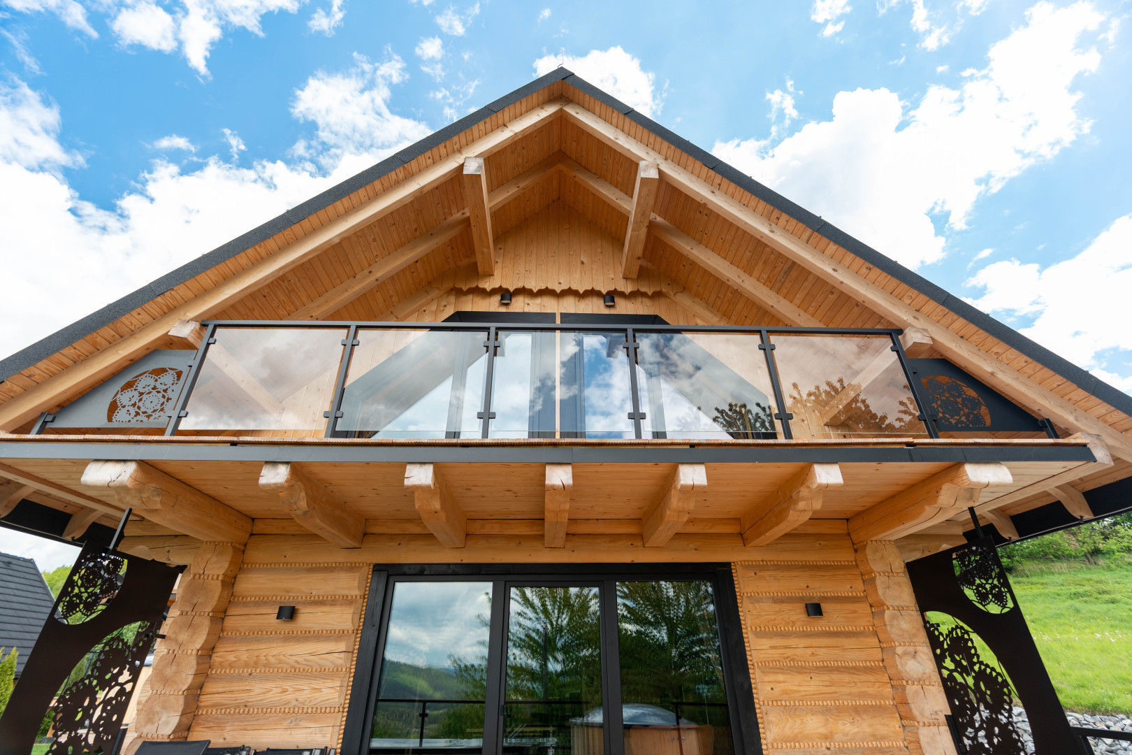 balustarda szklana balkonowa na słupkach loft szkło bezbarwne